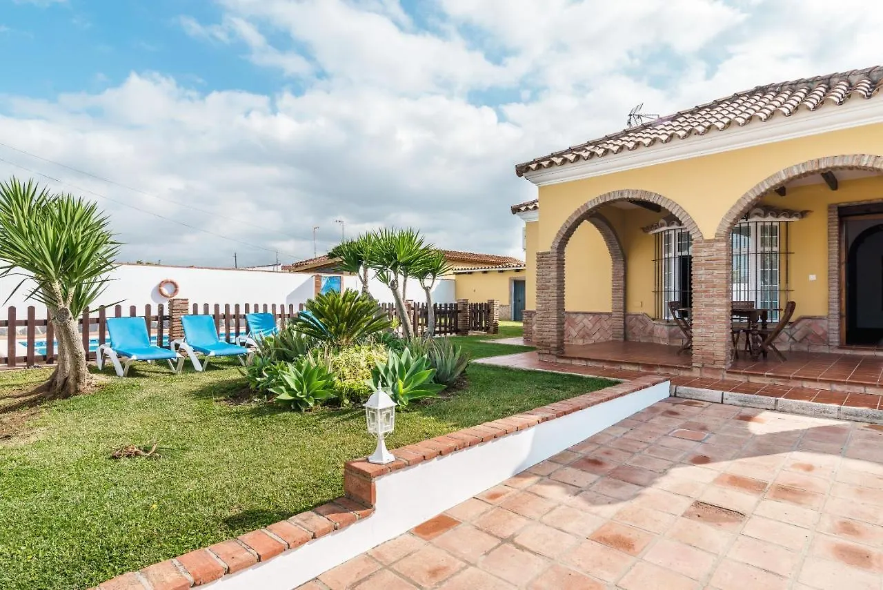 Villa Casa Familiar La Lobita 1 Conil De La Frontera 0*,  España